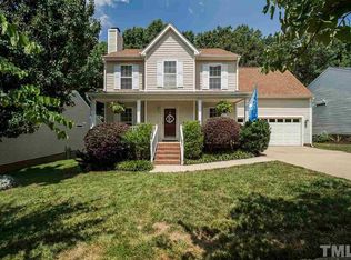 9705 Erinsbrook Dr, Raleigh, NC 27617