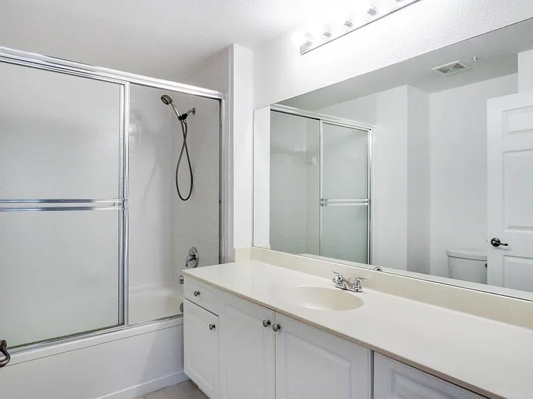 2916 Tuscany Ct #106 — Photo 19