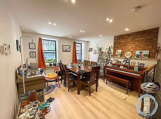 2nd image of 171 Hancock St #1F