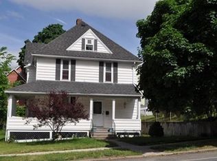 313 Linden St, Holyoke, MA 01040