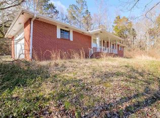 937 Mission Ridge Rd, Rossville, GA 30741