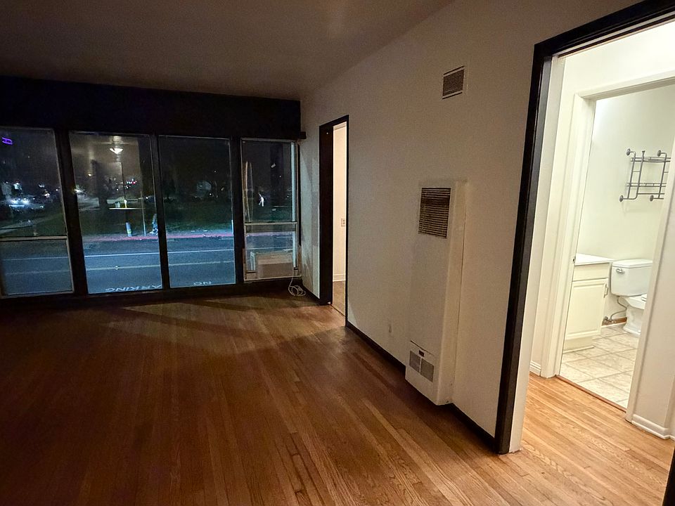 1st image of 231 Junipero Ave APT 2