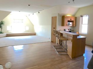 1758 Beacon St APT 3, Brookline, MA 02445