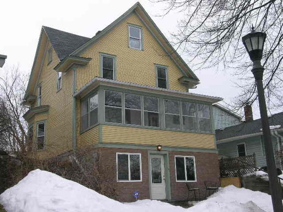 1st image of 1103 Suburban Ave