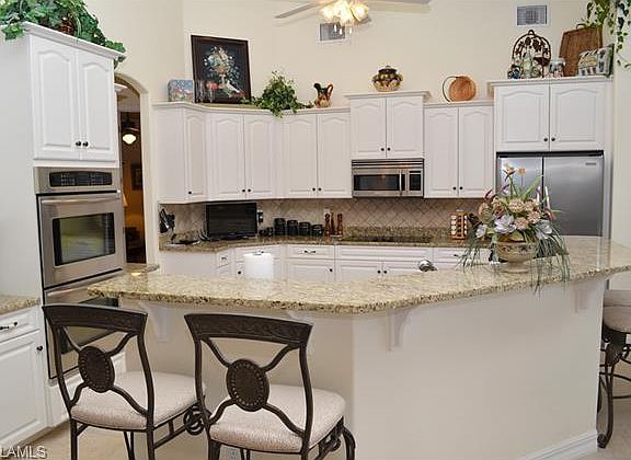 5th image of 2719 Cape Coral Pkwy W