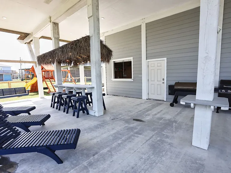 Palm Ridge Dr — Photo 61