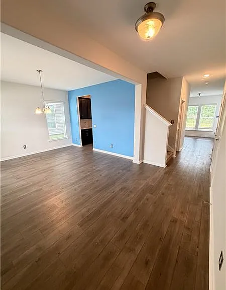 134 Brookline Dr — Photo 4