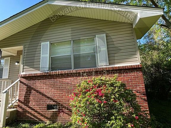 2nd image of 1330 Marydale Dr