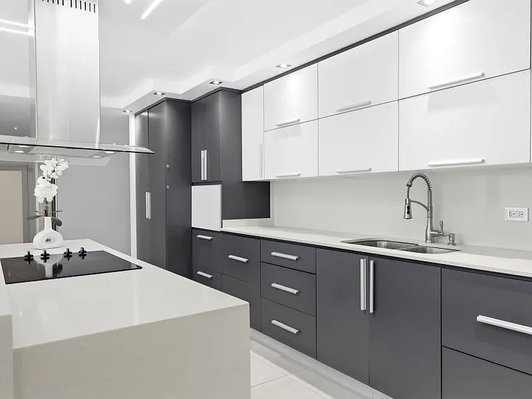 Cond Los Pinos Este 6410 Ave Isla Verde Apt 3A — Photo 7