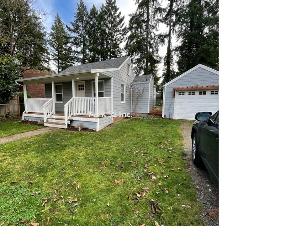 1st image of 16803 14th Ave S