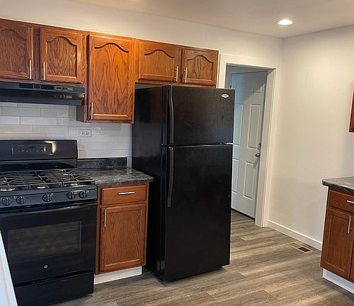 5th image of 1718 Elizabeth Ave