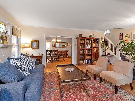 4th image of 45-21 168th St