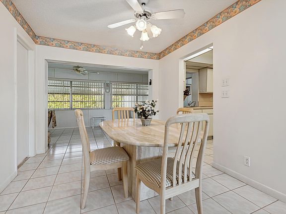5th image of 2399 SW 13th Way