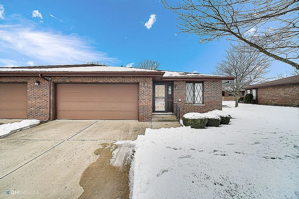 912 Winter Park Dr photo 1