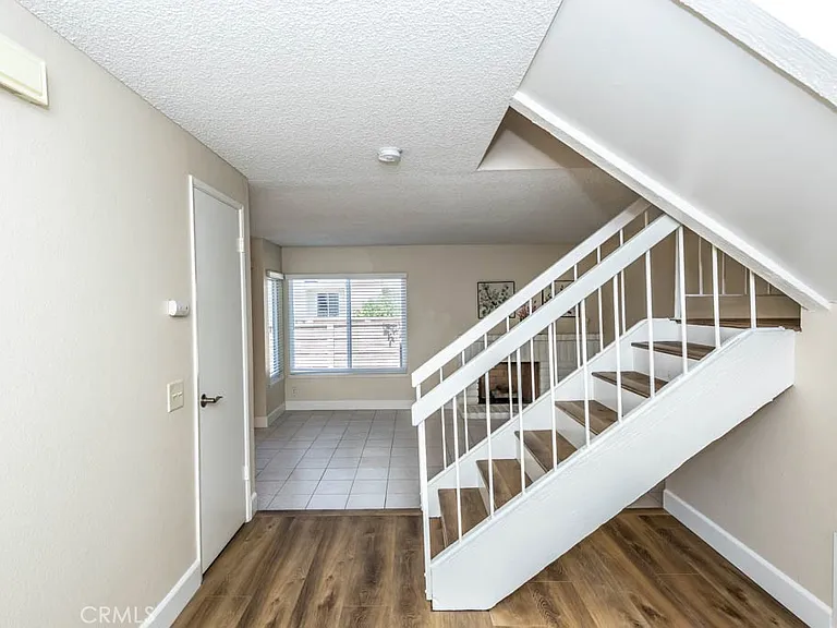 21 Ashbrook #102 — Photo 9