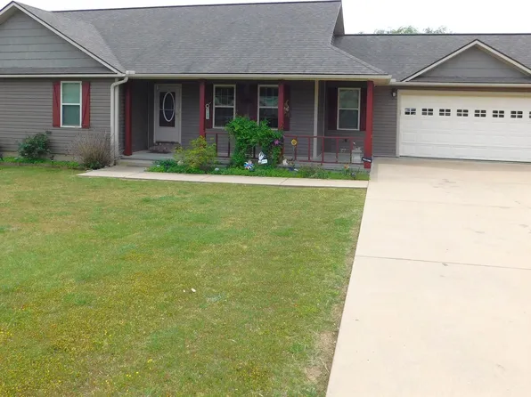 6 Patterson Ln, Cave City, AR 72521