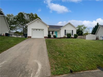 582 Bost Xing, Kernersville, NC, 27284
