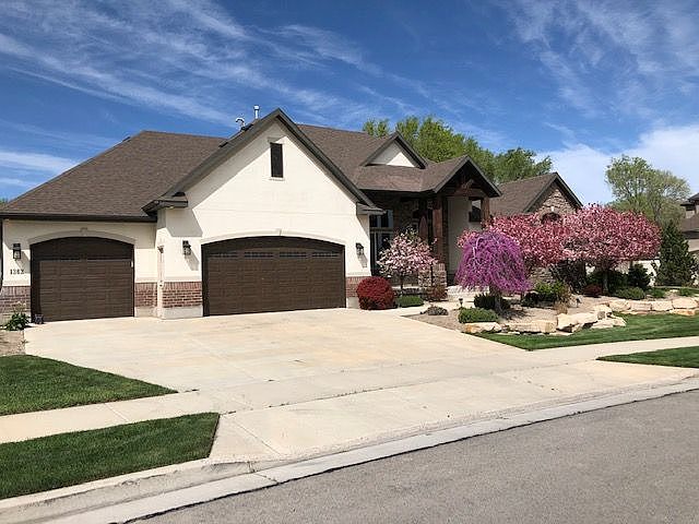 1st image of 1362 W Ryanna Dr