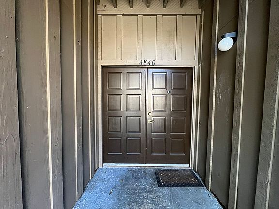 3rd image of 4840 Pebble Beach Dr