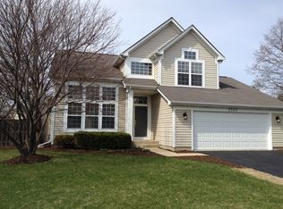 2562 Autumn Grove Ct, Aurora, IL 60504