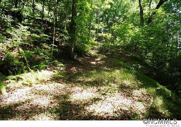 3rd image of 6 Rock Ledge Ln #6