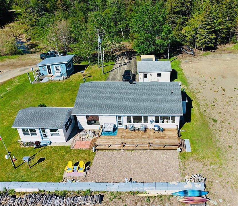 1st image of 421 Goulette Point Rd
