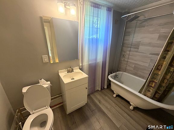 5th image of 400 Main St #2