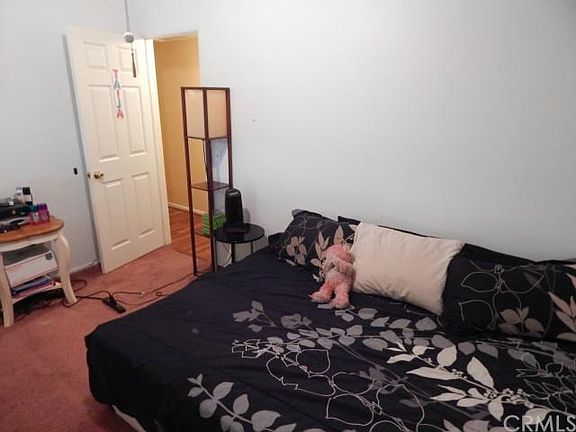 3rd image of 15070 Golondrina St