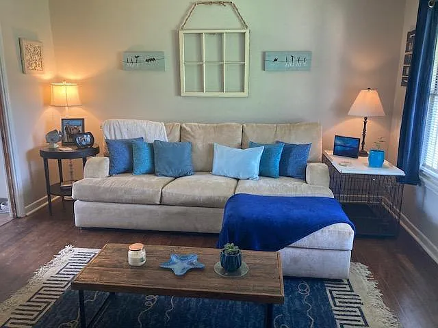5703 Rio Vista Ave — Photo 2