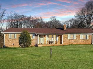 1480 21st St NE, Hickory, NC 28601