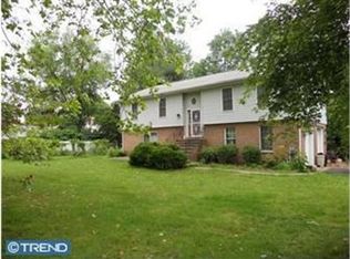 7205 Riverview Ave, Bristol, PA 19007