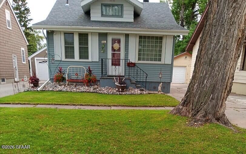 1st image of 1109 Cottonwood St
