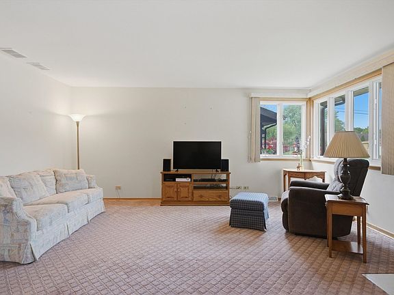3rd image of 12841 Terrace Ln