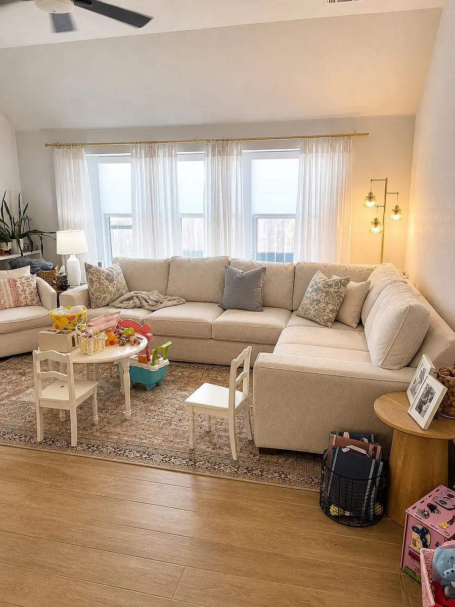 Living Room - 101 Broken Oak Dr