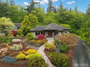 382 Windship Drive, Port Townsend, WA 98368