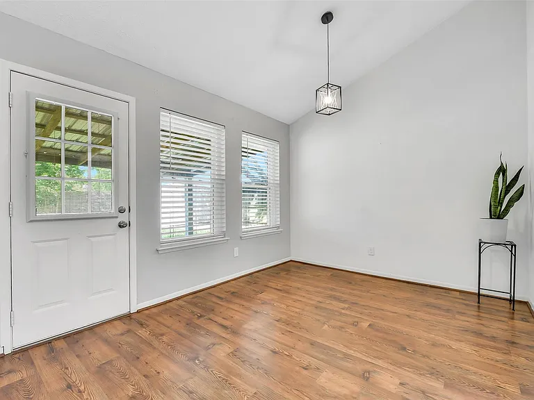11110 Sagecountry Dr — Photo 14
