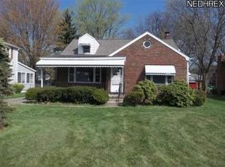 714 Indianola Rd, Youngstown, OH 44512