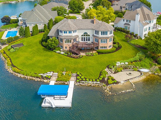 1st image of 13265 Lakepoint Dr