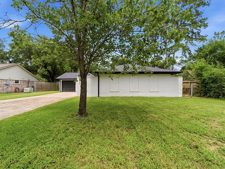 3507 Lake Ridge Bnd — Photo 31