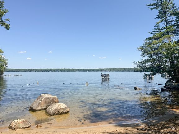 3rd image of 46 Silvaqua Road