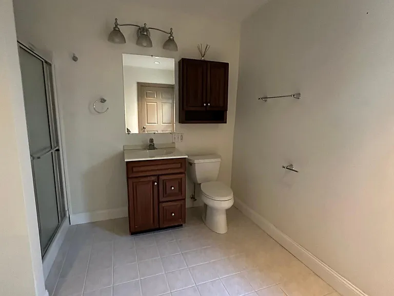 290 Lexington Ave #2 — Photo 8