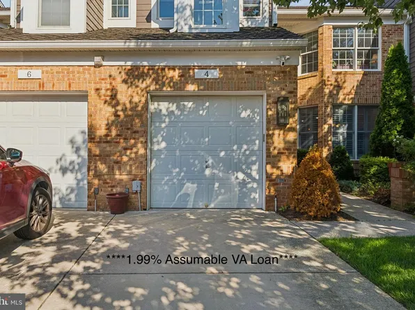 4 Woodchester Ct #4, Baltimore, MD 21208