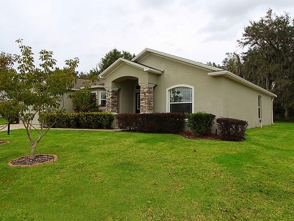 3rd image of 1926 Griffins Green Dr