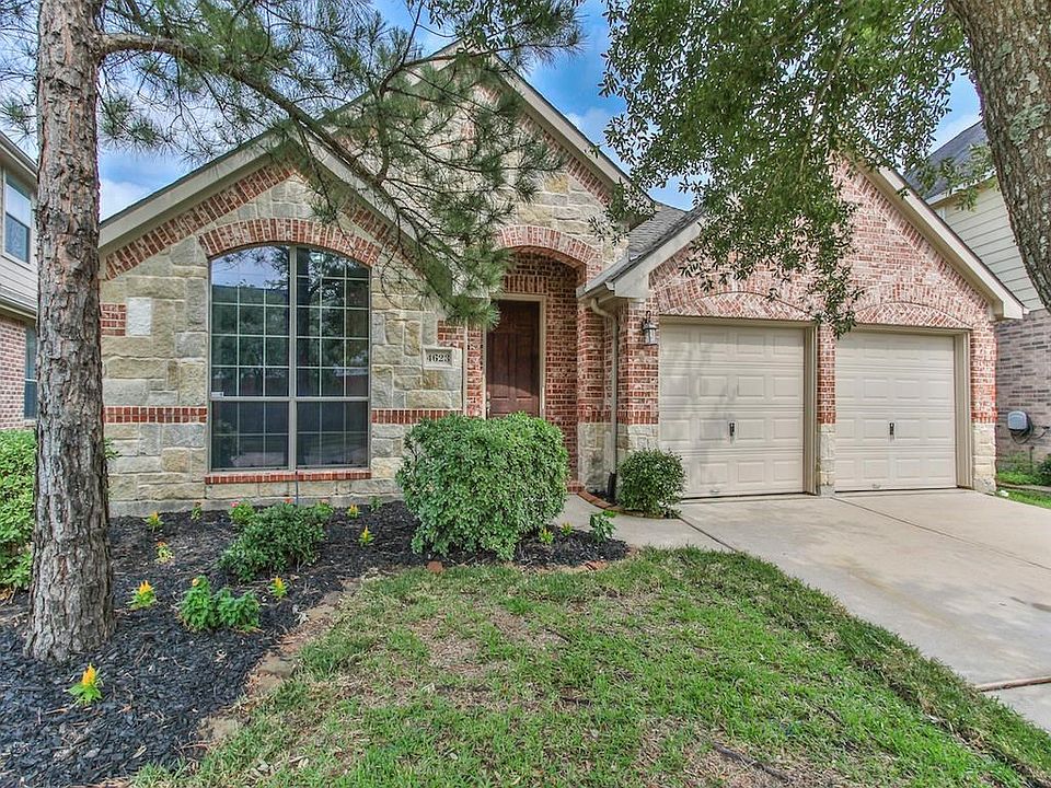1st image of 4623 Wellington Grove Ln