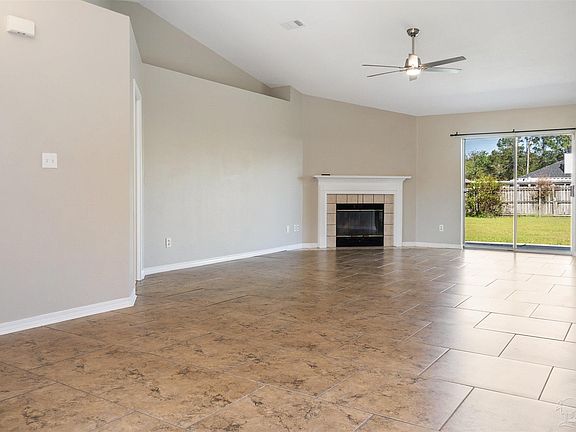 4th image of 2096 Coral Creek Dr