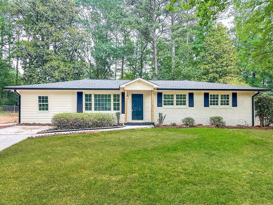 1st image of 571 Oriole Dr SE