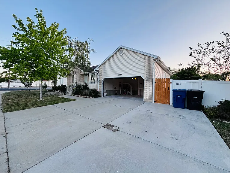 3084 S Fernbush Dr — Photo 4