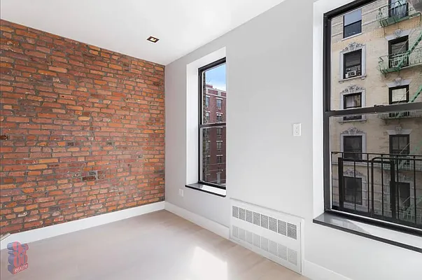 Rented by REAL New York | media 5