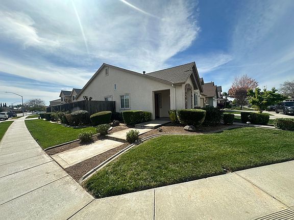 4th image of 2462 Gallery Dr