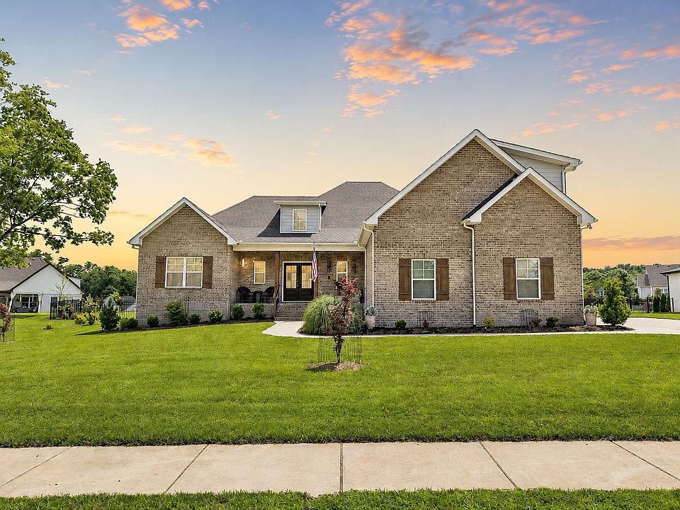 1st image of 1035 Robert Lee Dr